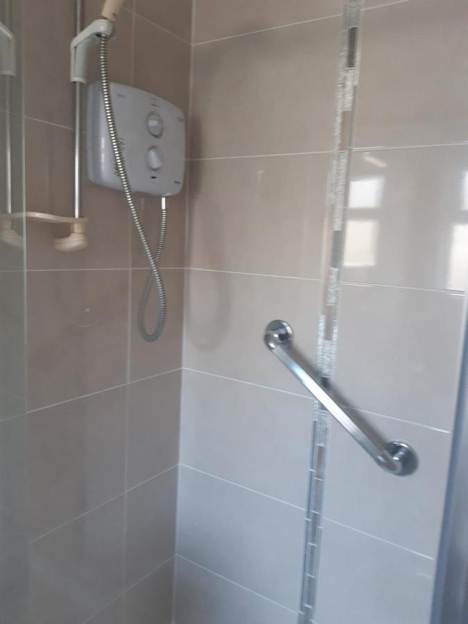 Green Acres Guesthouse- Accommodation Only Lower Coolcorcoran المظهر الخارجي الصورة
